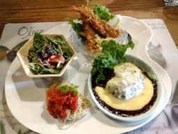 カフェ ド トロン