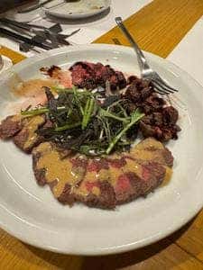 生パスタとサルシッチャのワインバル 大手町厨房