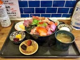 大阪大衆居酒屋 飯と酒と音 almalio