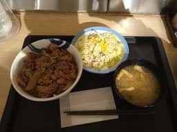 松屋 南津守店