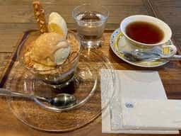 フレッシュグリーン