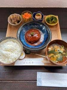 里ごはん おにたま