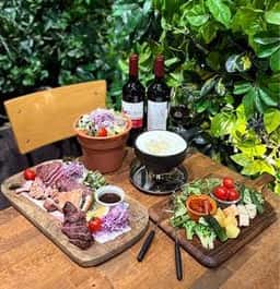 夜景×チーズ肉バル GARDEN
