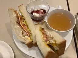 喫茶室ルノアール 新宿靖国通り店