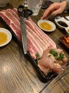 虎ノ門 肉と日本酒