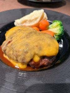 37 Roast Beef