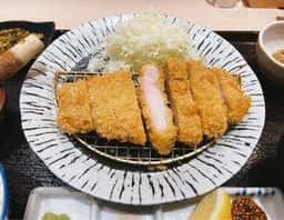 とんかつ知青