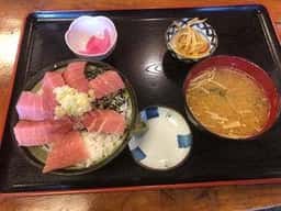 まぐろや
