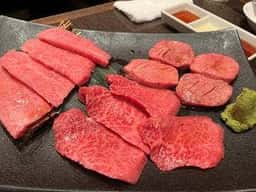 焼肉 虎