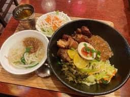 台南担仔麺
