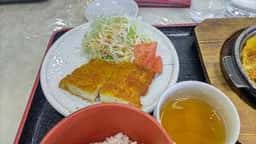 宇陀カントリークラブ レストラン