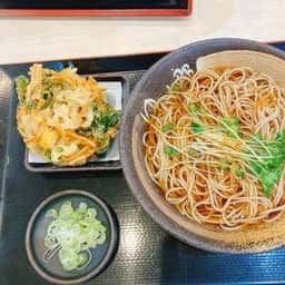 ゆで太郎 もつ次郎 白石本通店