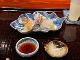 割鮮 入たに