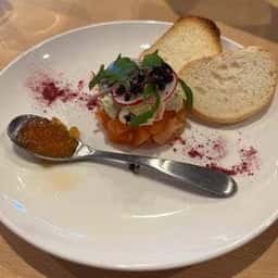 Cafe Dining 529