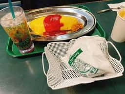 ラッキーピエロ 森町 赤井川店