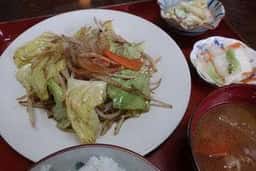 お食事処 梟