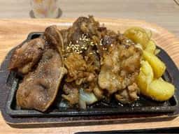 牛角焼肉食堂 イオンモール津南店