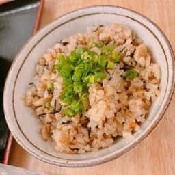 麺そ～れ～護地楽屋