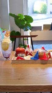 小さな絵本カフェ acero
