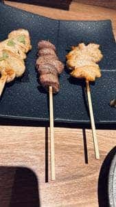 平尾 焼き鳥 肉寿司 にく串や