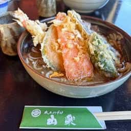 本手打ちそば 山楽