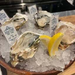 トリニティオイスターハウス銀座店