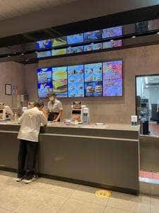 マクドナルド 八王子オーパ店