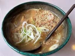 らぁめん銀波露 札幌北円山店