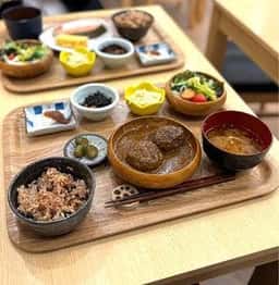 ごはんや ゆたか