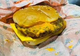 マクドナルド 安慶名店