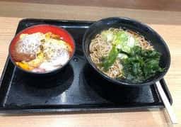 名代 富士そば 上野店