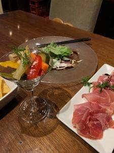 創作居酒屋 レント