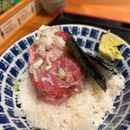 築地もったいないプロジェクト魚治