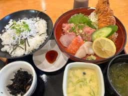 グルメ館豊魚