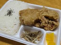 唐揚げ専門 からり商店