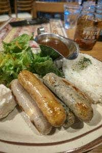 生ソーセージバル LECKER 札幌ル・トロワ店