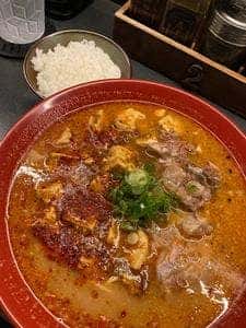 神鳴りて鸞は舞う