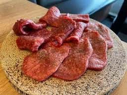 肉の匠 ひうち