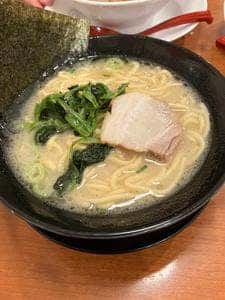 横浜家系ラーメン 若草家