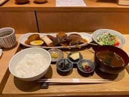 黒おでんと四季彩料理 まるだい