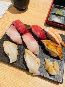 鮨 酒 肴 杉玉 近鉄八尾