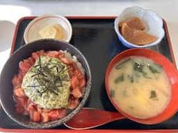 まるよし食堂