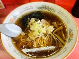 梅三容
