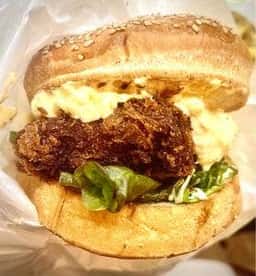 Seafood Burger 島童子
