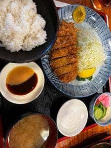 とんかつ稲 港北ニュータウン店