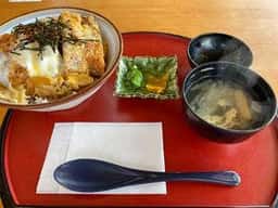 食事処 しなの木 八日堂