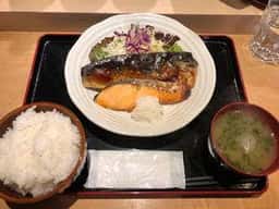 赤坂 まえ田