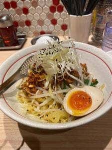 博多坦々麺 新田屋 梟