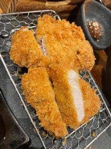 鹿児島 黒かつ亭 博多店