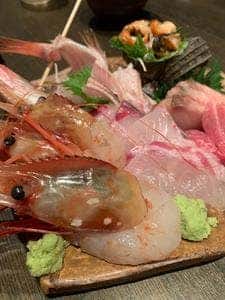 黒ひげ